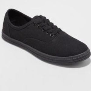 Plain black work shoes